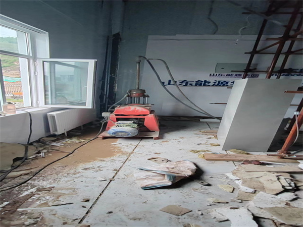 泗县地基基础下沉墙体裂缝加固注浆顶升施工